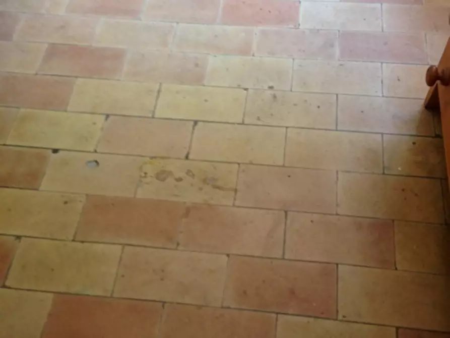 Immagine 21 di Rustico / casale in vendita  a Senigallia