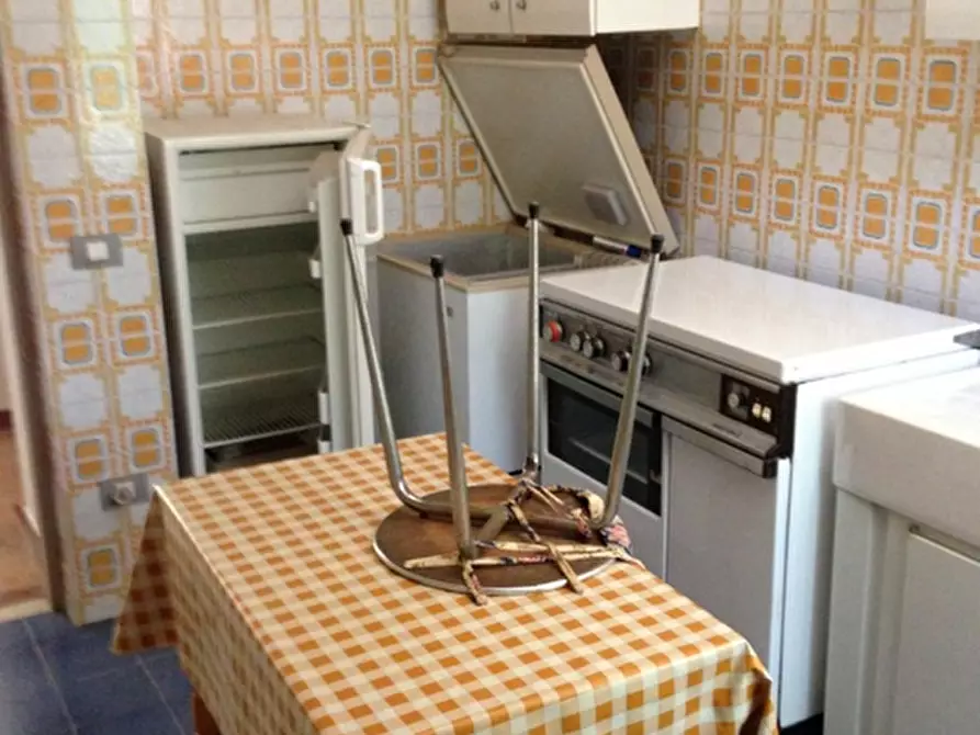 Immagine 31 di Rustico / casale in vendita  a Senigallia