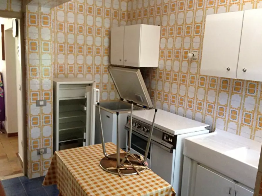 Immagine 32 di Rustico / casale in vendita  a Senigallia