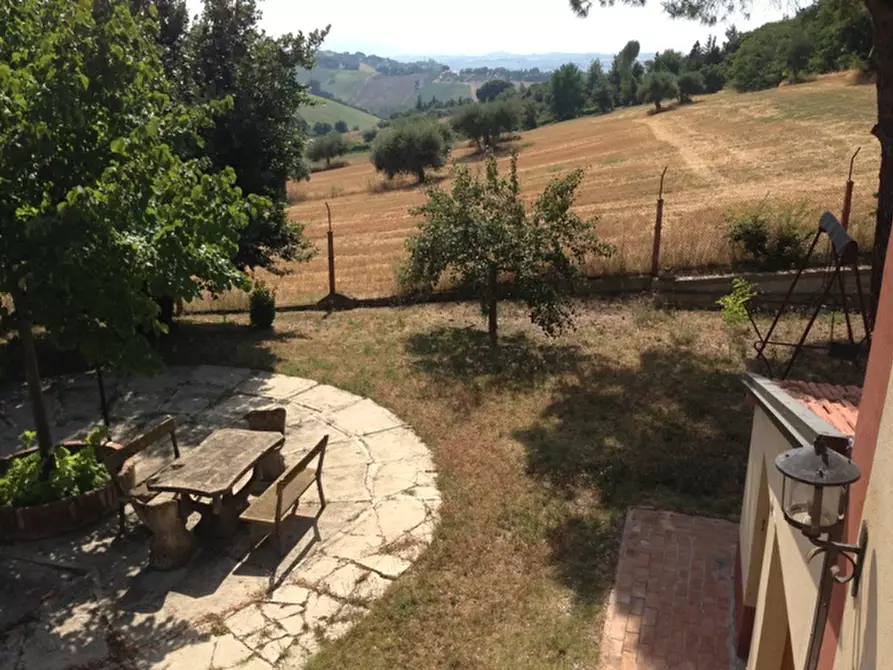 Immagine 50 di Rustico / casale in vendita  a Senigallia