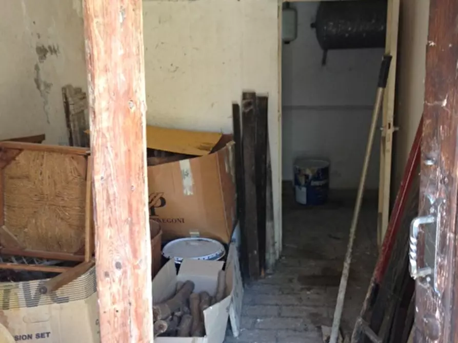 Immagine 65 di Rustico / casale in vendita  a Senigallia