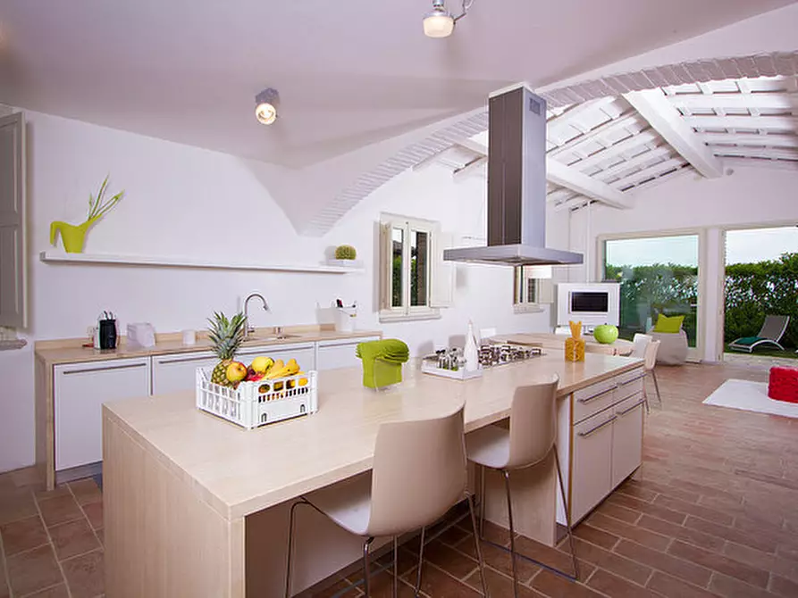 Immagine 34 di Villa in vendita  a San Costanzo