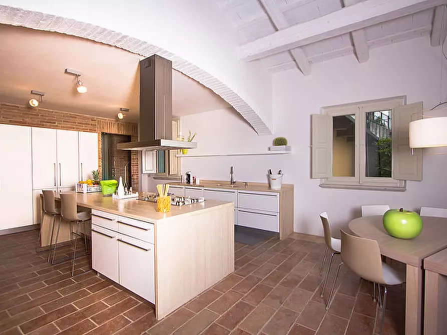 Immagine 38 di Villa in vendita  a San Costanzo