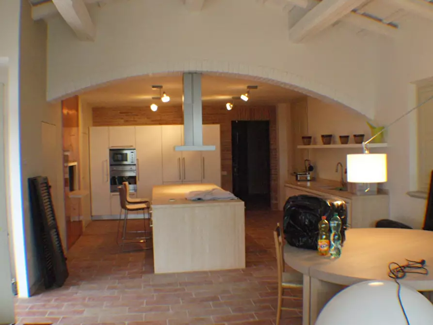 Immagine 48 di Villa in vendita  a San Costanzo