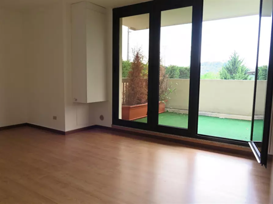 Immagine 5 di Ufficio in affitto  a Abano Terme