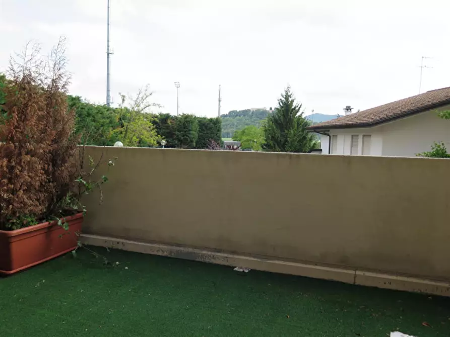 Immagine 8 di Ufficio in affitto  a Abano Terme