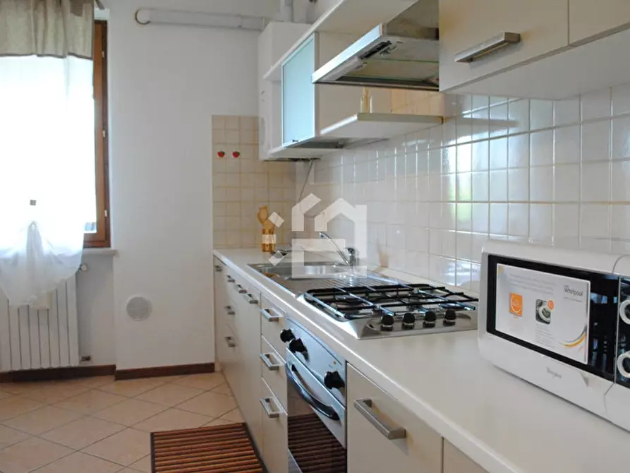 Immagine 2 di Appartamento in affitto  in viale risorgimento a Manerba Del Garda