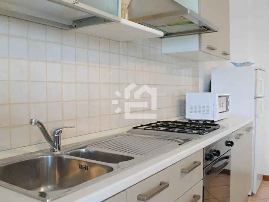 Immagine 4 di Appartamento in affitto  in viale risorgimento a Manerba Del Garda