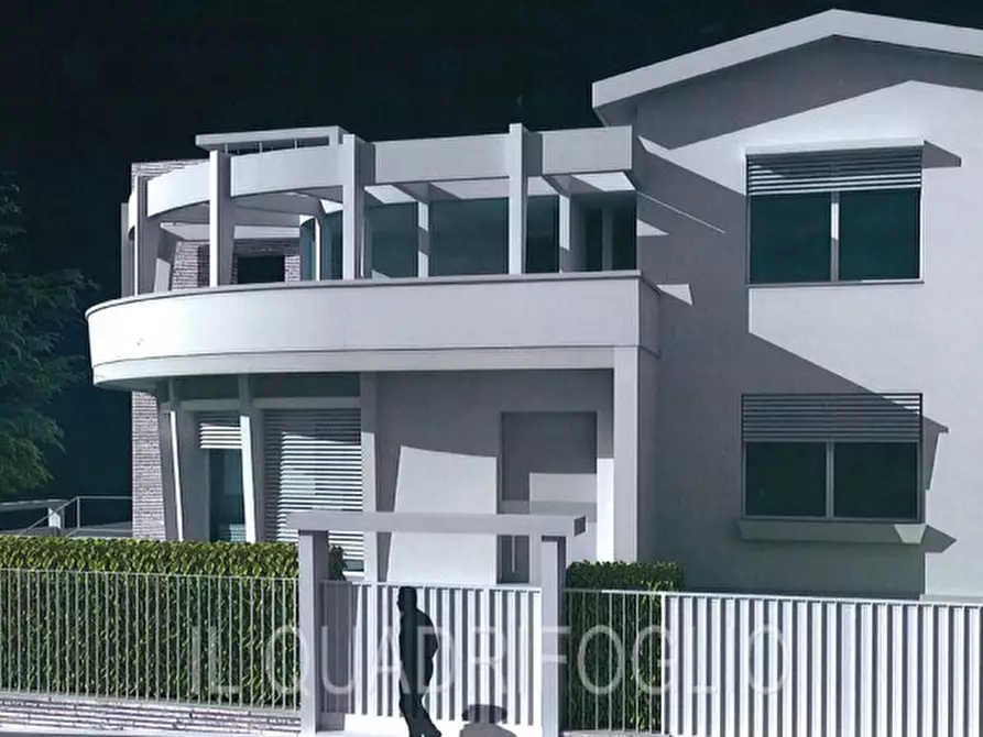 Immagine 3 di Villa in vendita  a Cesena