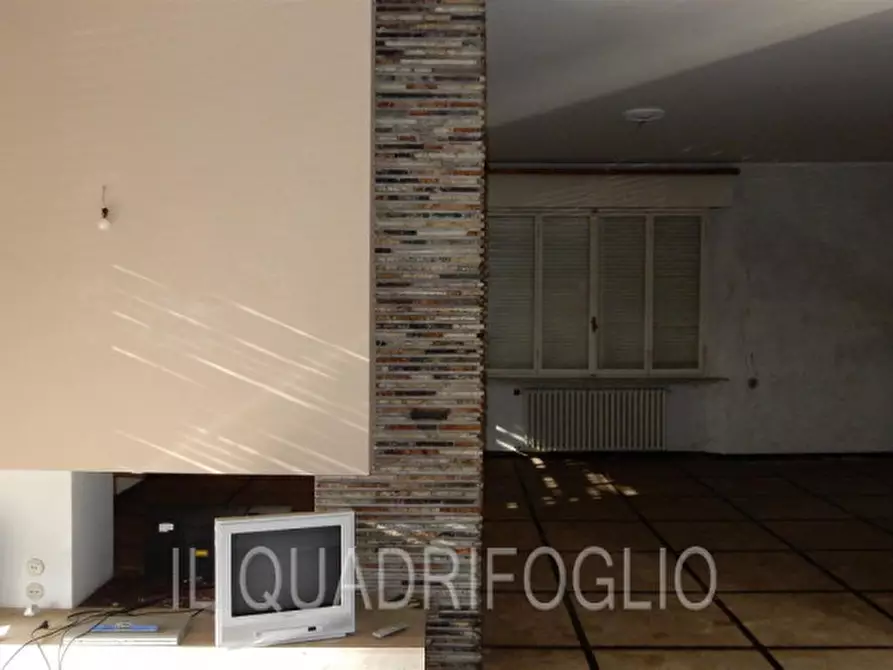 Immagine 12 di Villa in vendita  a Cesena