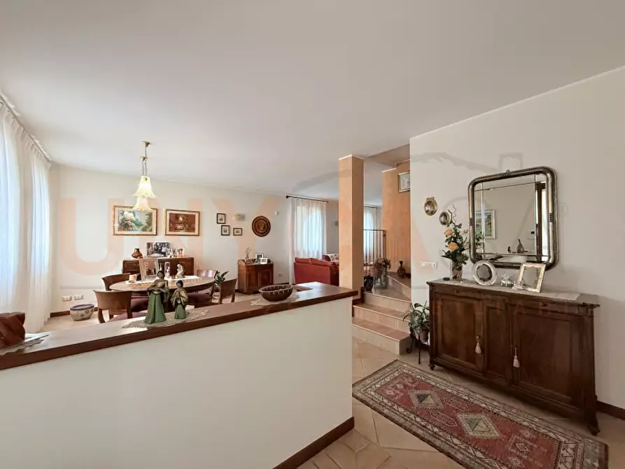 Immagine 4 di Casa indipendente in vendita  a Mestrino