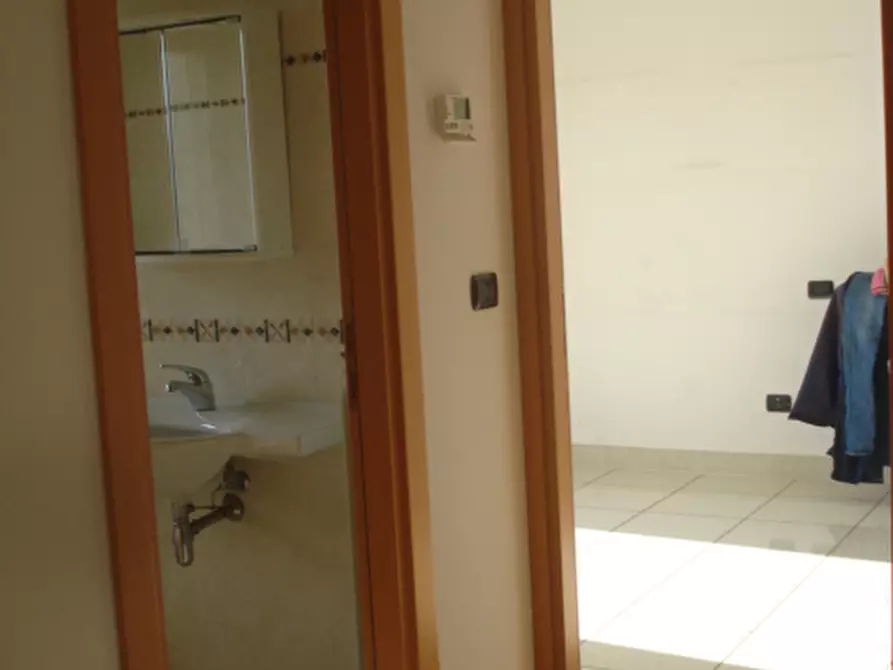 Immagine 7 di Appartamento in vendita  in ZONA CENTRO- C.SO UMBERTO a Montesilvano