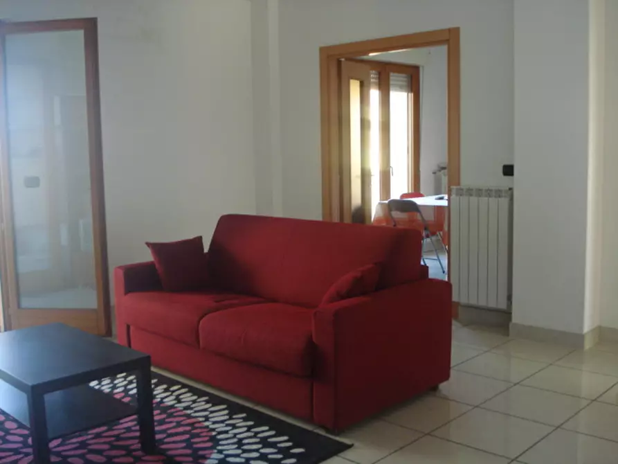 Immagine 11 di Appartamento in vendita  in ZONA CENTRO- C.SO UMBERTO a Montesilvano