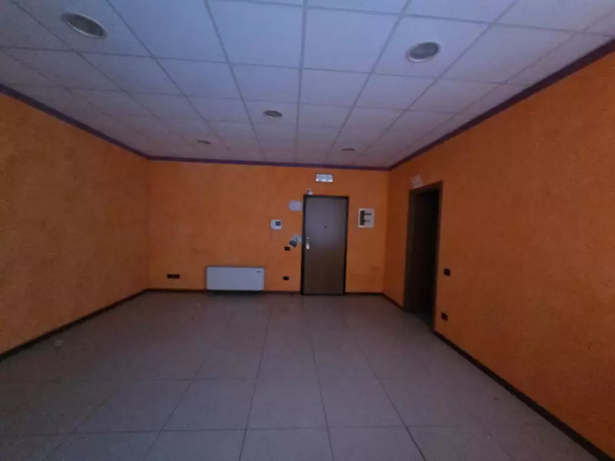 Immagine 8 di Ufficio in vendita  in via Giordano Bruno a Cesena