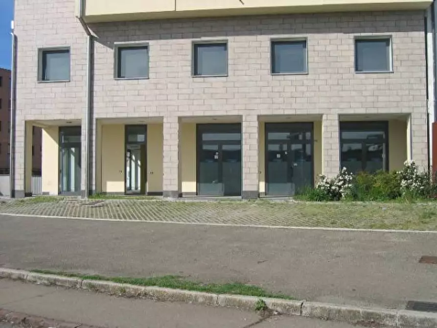 Immagine 2 di Negozio in vendita  in via circonvallazione nord est a Sassuolo