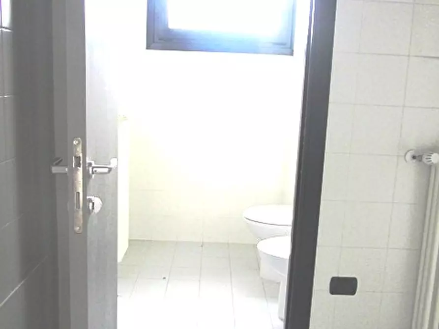 Immagine 22 di Ufficio in vendita  in via Quasimodo a Castel Maggiore