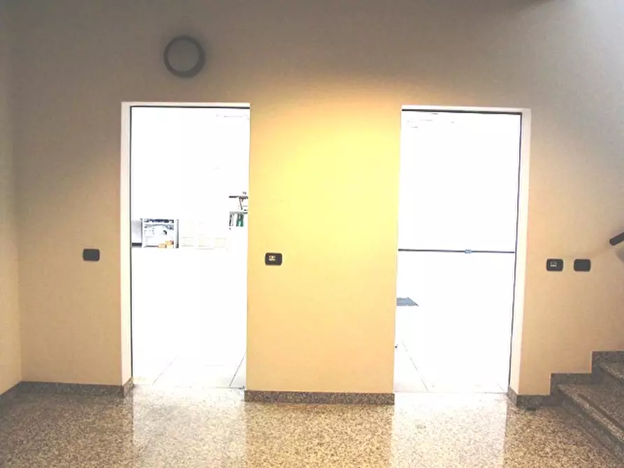 Immagine 30 di Ufficio in vendita  in via Quasimodo a Castel Maggiore