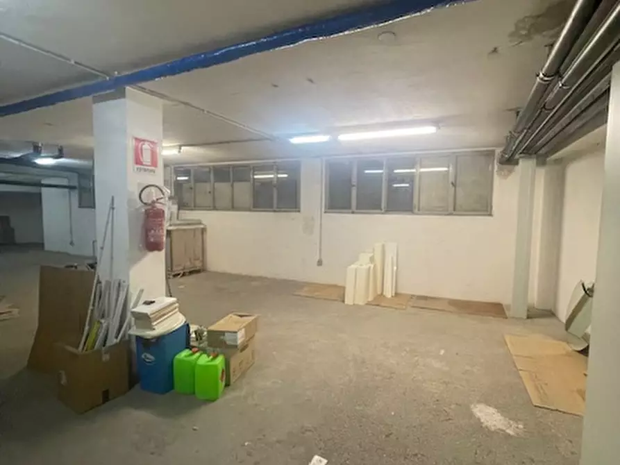 Immagine 4 di Magazzino in vendita  a Cadoneghe