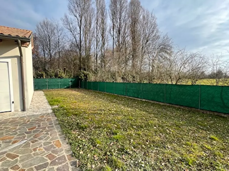 Immagine 9 di Casa bifamiliare in vendita  a Campodarsego