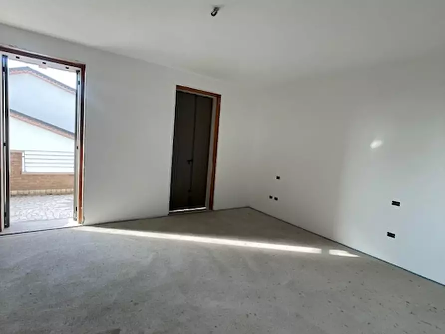 Immagine 16 di Casa bifamiliare in vendita  a Campodarsego