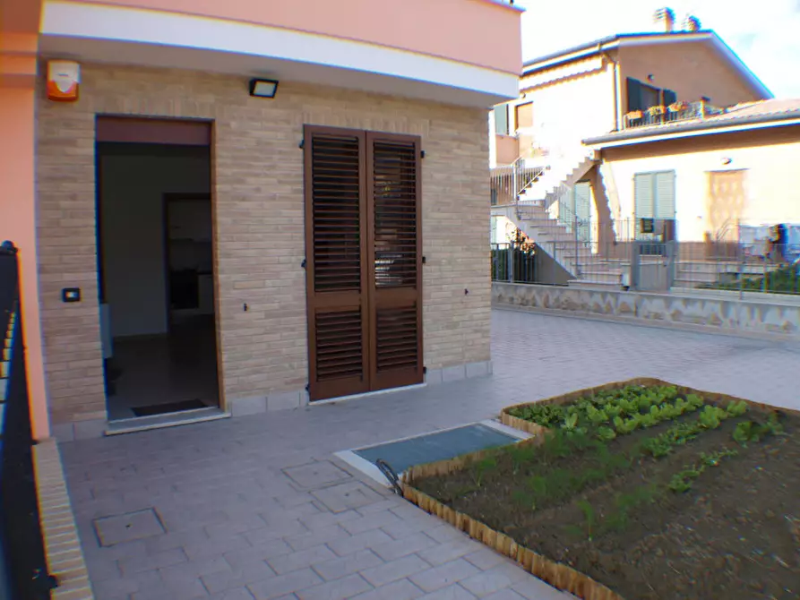 Immagine 5 di Appartamento in vendita  a Senigallia