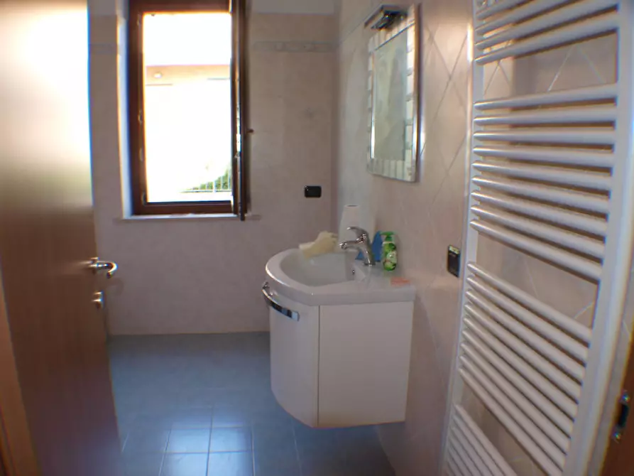 Immagine 7 di Appartamento in vendita  a Senigallia