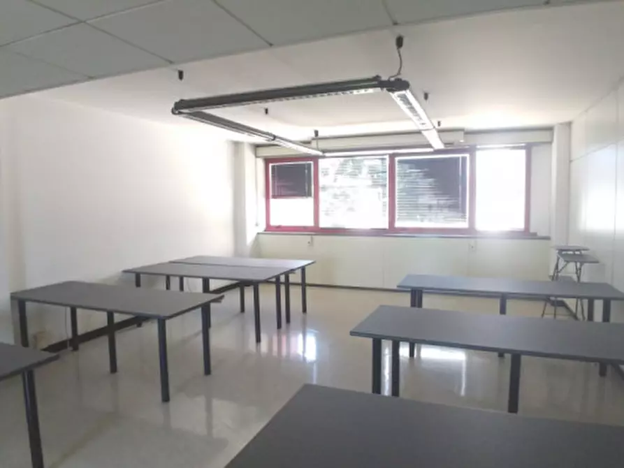 Immagine 6 di Ufficio in vendita  in VIA CROCE B. a Vimodrone