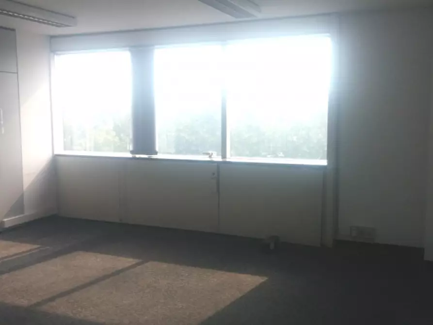 Immagine 17 di Ufficio in vendita  in VIA CROCE B. a Vimodrone