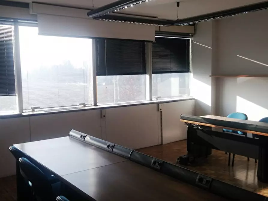 Immagine 19 di Ufficio in vendita  in VIA CROCE B. a Vimodrone