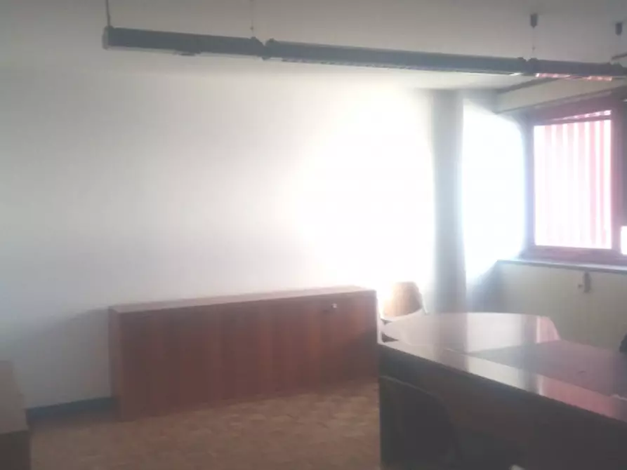 Immagine 24 di Ufficio in vendita  in VIA CROCE B. a Vimodrone