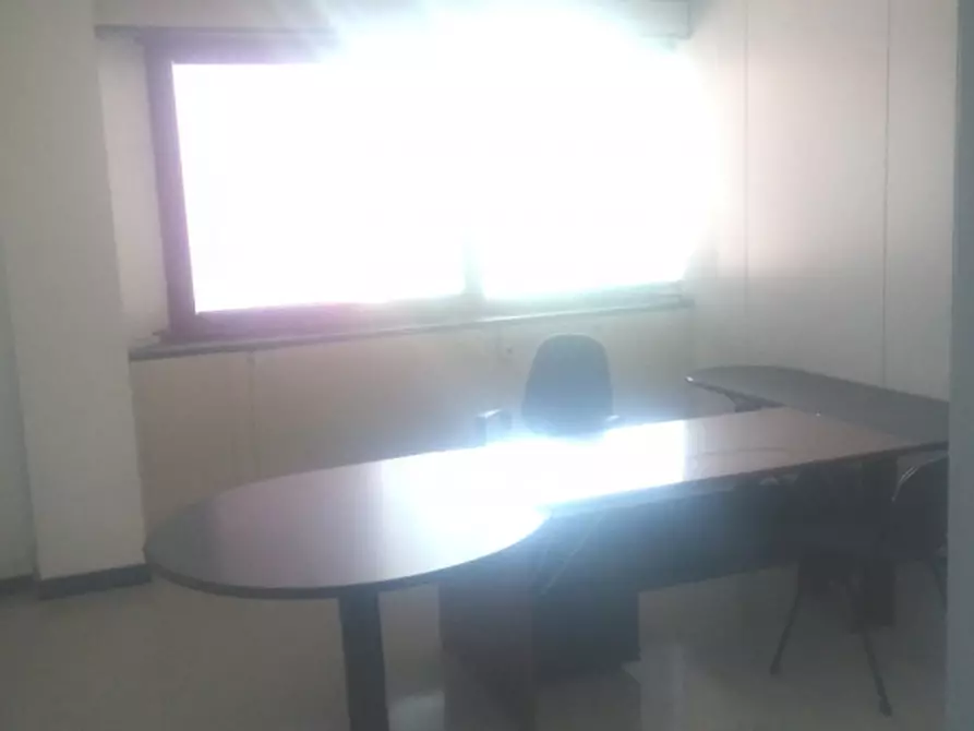 Immagine 22 di Ufficio in vendita  in VIA CROCE B. a Vimodrone