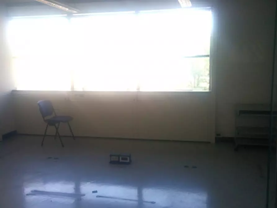 Immagine 23 di Ufficio in vendita  in VIA CROCE B. a Vimodrone