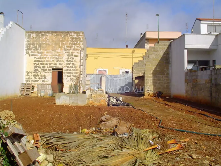 Immagine 5 di Terreno in vendita  in via umbria a Racale