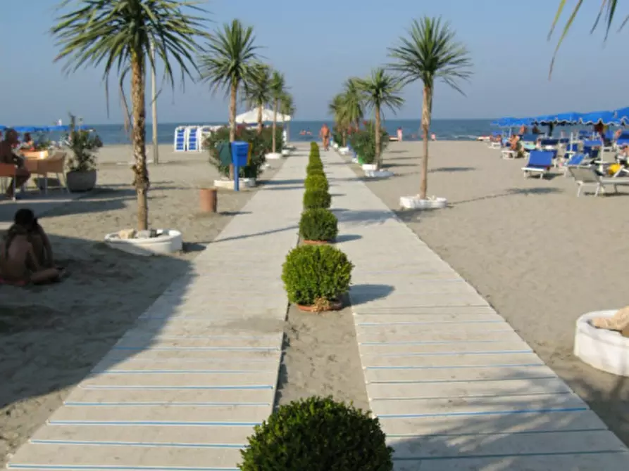 Immagine 13 di Villa in vendita  a Rosolina