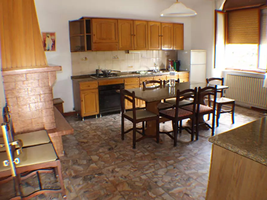 Immagine 5 di Appartamento in vendita  a Mondolfo