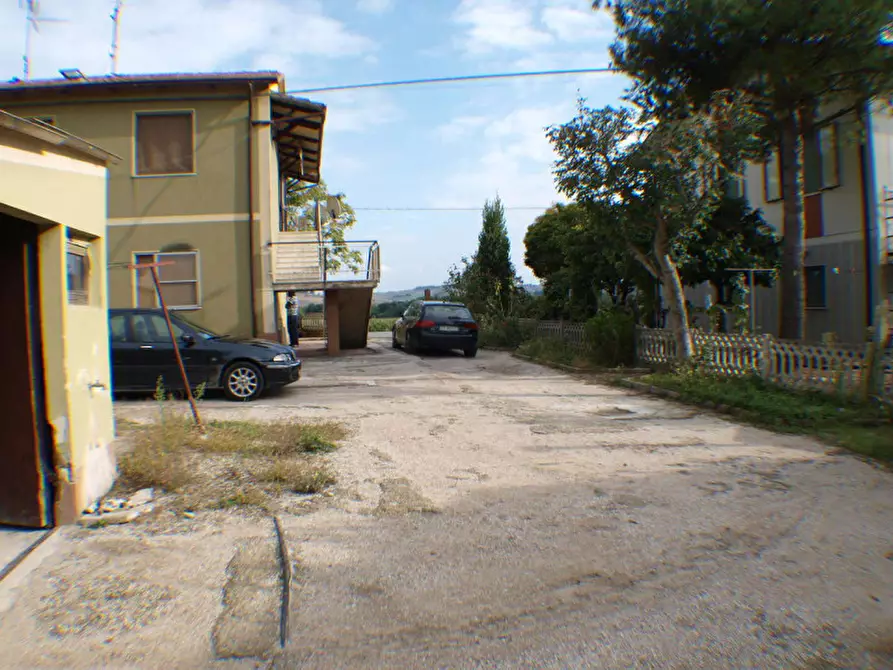 Immagine 21 di Appartamento in vendita  a Mondolfo