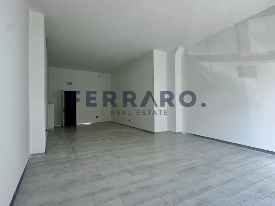 Immagine 3 di Negozio in affitto  in Via Aldo Moro a Casier