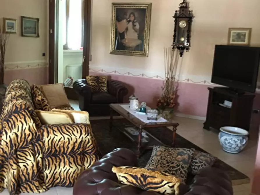 Immagine 16 di Villa in vendita  a Suzzara