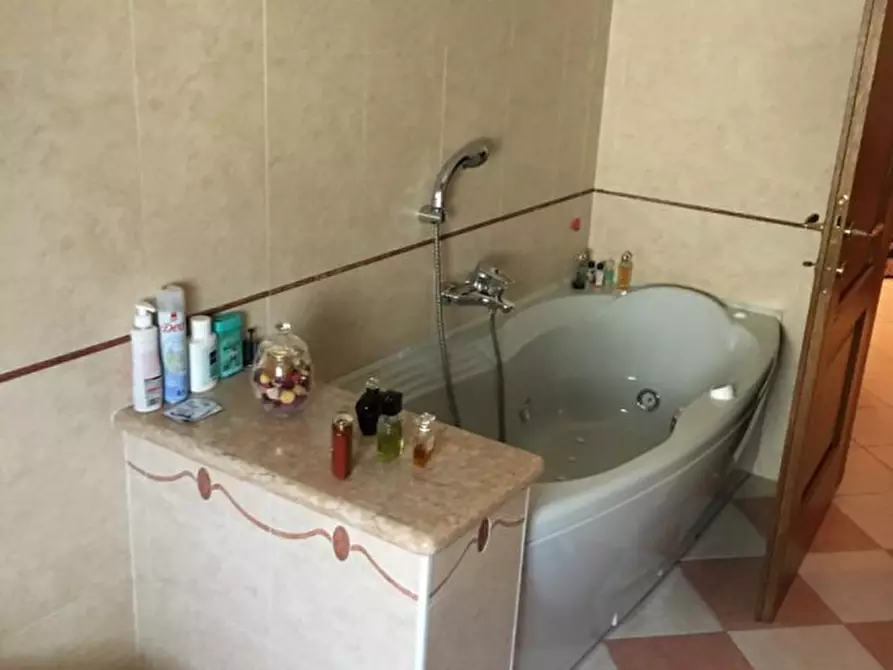 Immagine 24 di Villa in vendita  a Suzzara