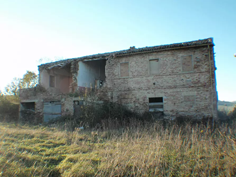 Immagine 5 di Rustico / casale in vendita  a Ostra