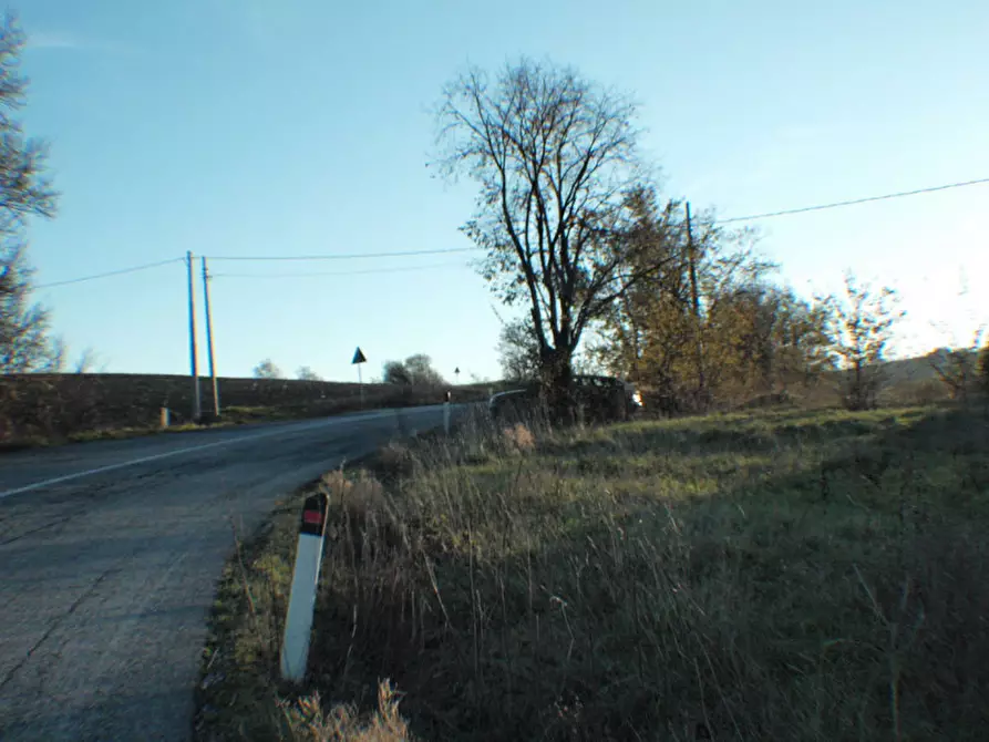 Immagine 10 di Rustico / casale in vendita  a Ostra