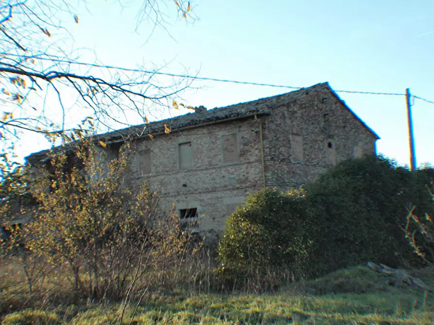 Immagine 19 di Rustico / casale in vendita  a Ostra