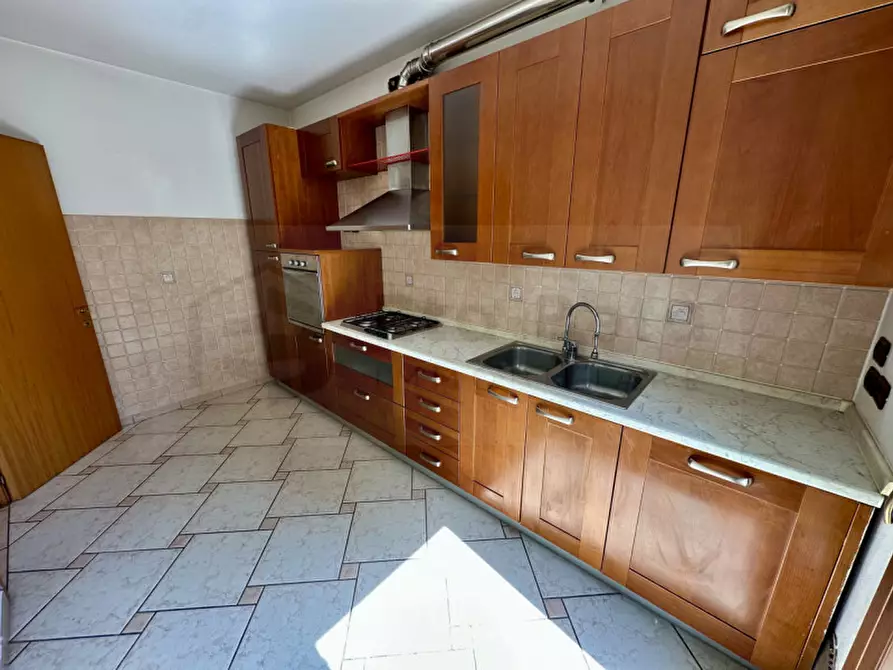 Immagine 5 di Appartamento in vendita  in Via Giacomo Leopardi a Noventa Padovana