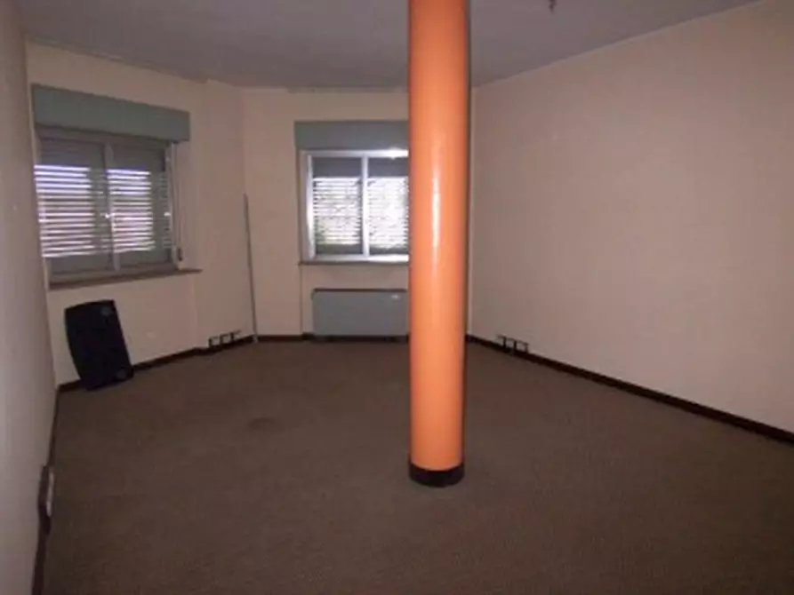 Immagine 2 di Ufficio in affitto  in VIA FOSSE ARDEATINE a Cinisello Balsamo