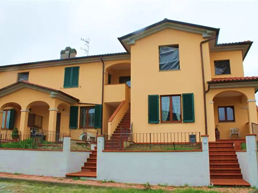 Immagine 1 di Appartamento in vendita  in Via morandi a Montepulciano
