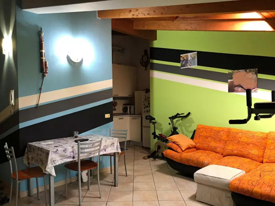 Immagine 2 di Attico in vendita  a Luzzara