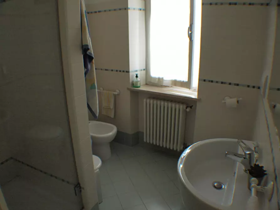 Immagine 10 di Casa indipendente in vendita  a Corinaldo