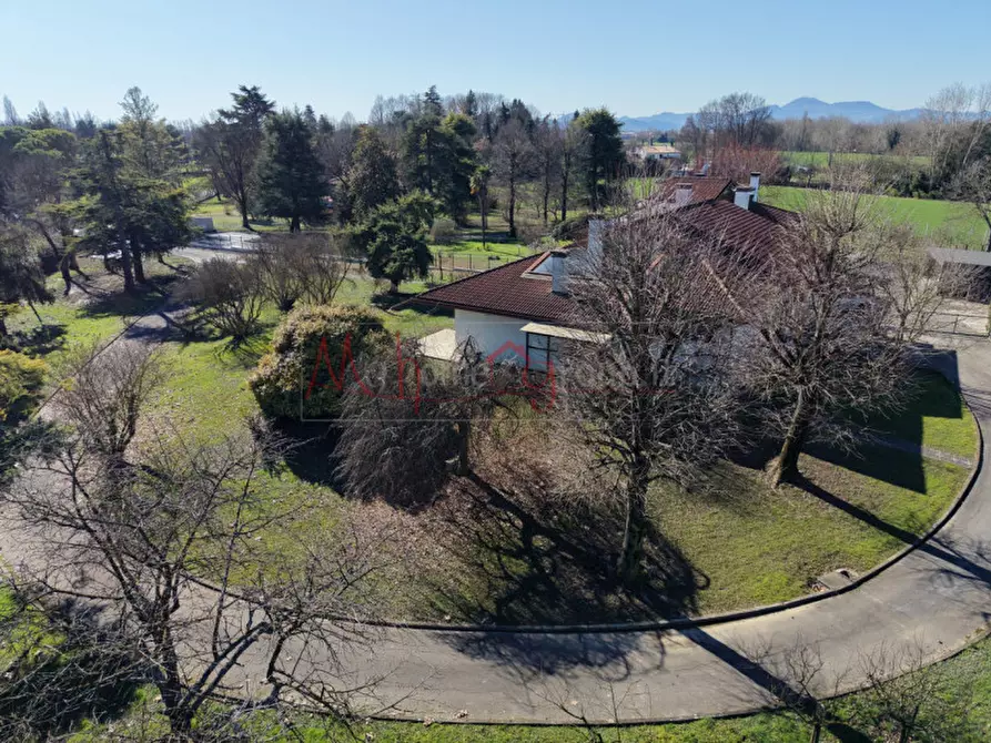 Immagine 3 di Casa bifamiliare in vendita  in Via Adria a Padova