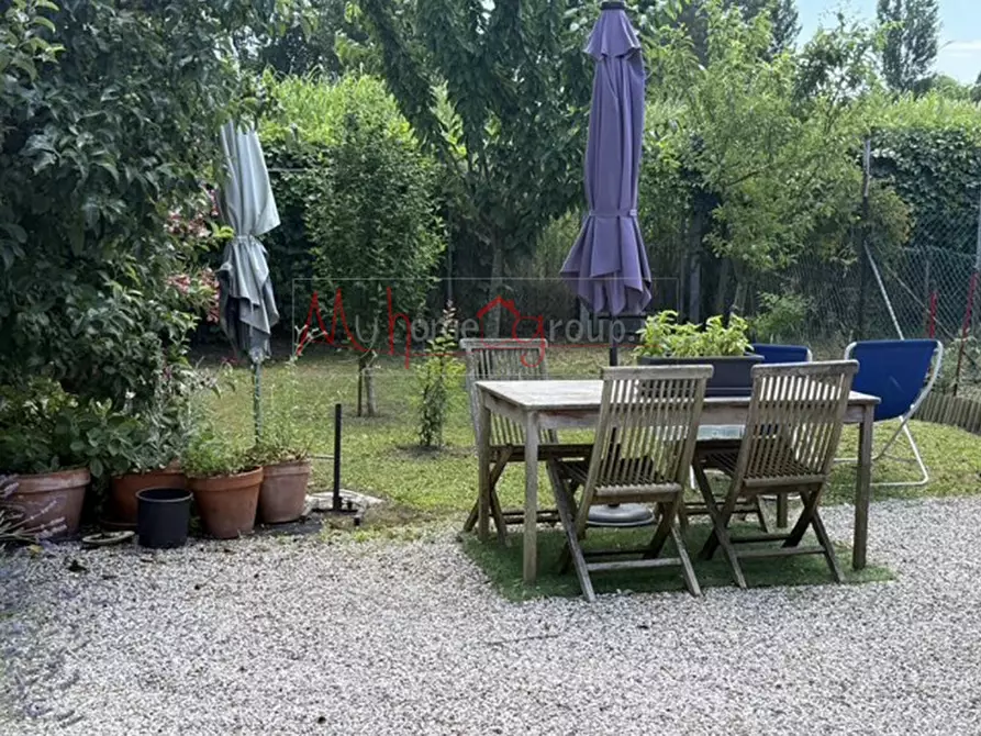 Immagine 2 di Villetta a schiera in vendita  a Padova