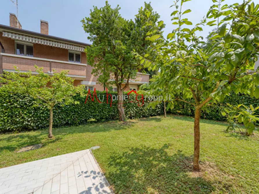 Immagine 27 di Villetta a schiera in vendita  in Via Armistizio a Padova